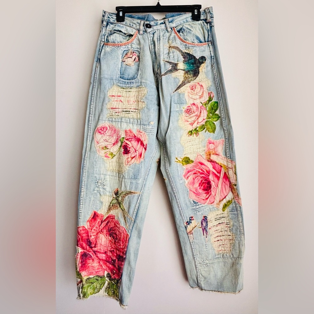 Magnolia Pearl Bird Applique Miner Denims
☀️SOLD OUT☀️ - Picture 6 of 11